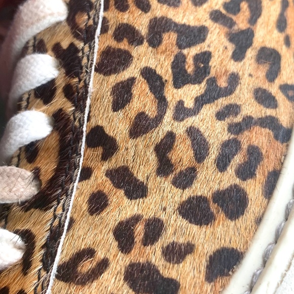 Animal Print Flats/ Loafers with synthetic fur - Picture 6 of 13